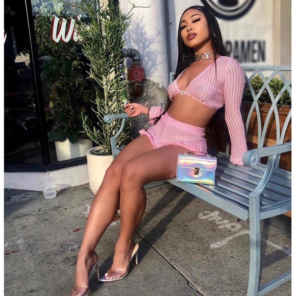 💞2-Piece Crop Top & Shorts Set - Picture 4 of 4